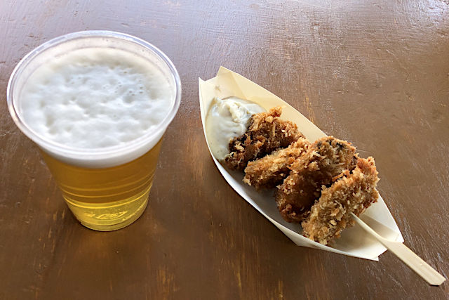 ピルスナーとカキフライ