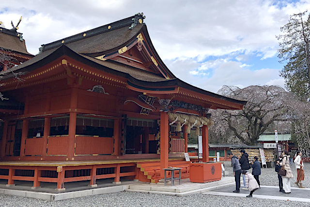 富士山本宮浅間大社の拝殿