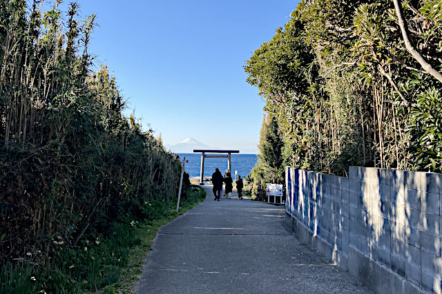 洲崎神社・海の鳥居