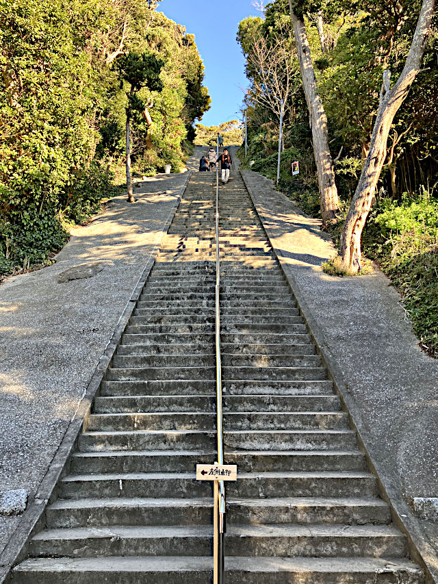洲崎神社・厄祓坂