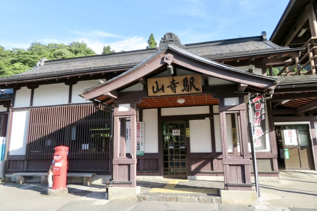 JR山寺駅