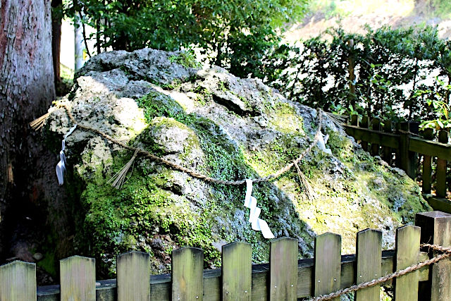 礫石（つぶていし）