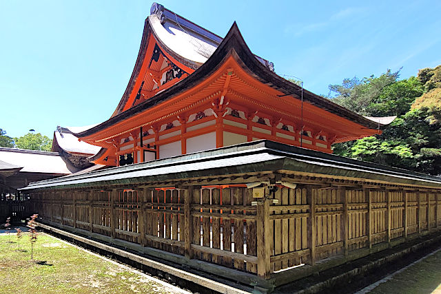 土佐神社・本殿