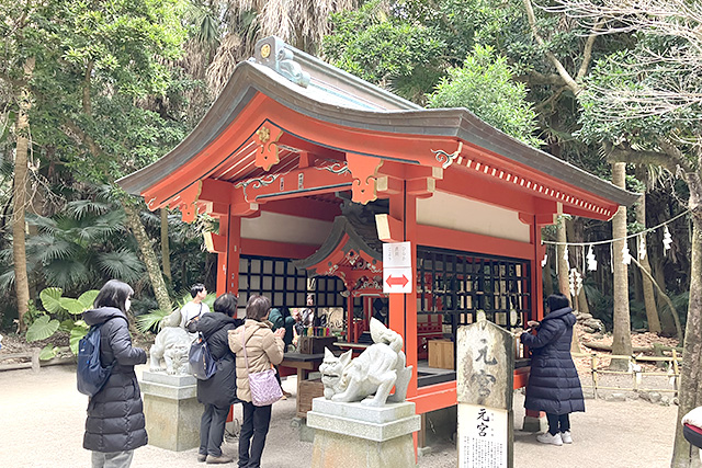 青島神社